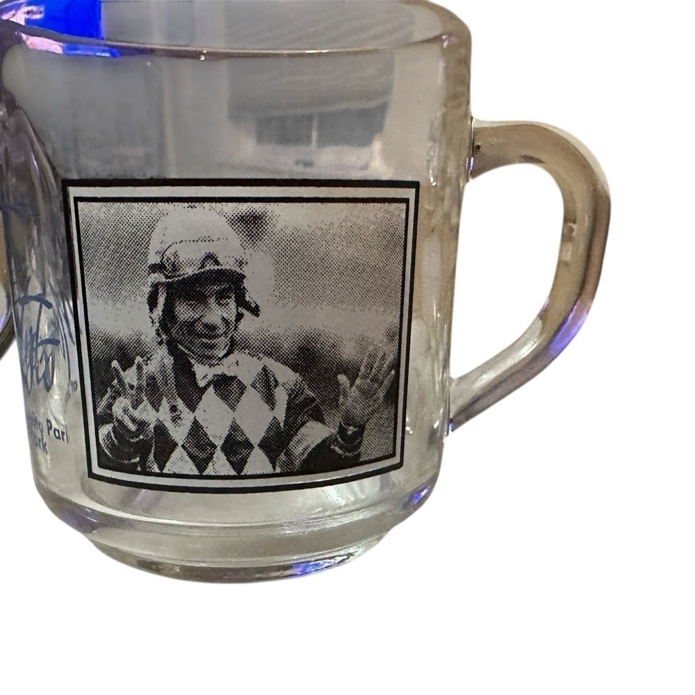 Rare Santa Anita Horse Racing Commemorative Glass Mug Set of 2